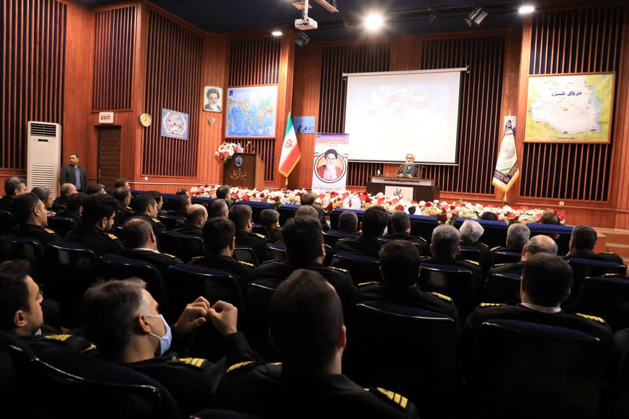 نیروی دریایی ایران در اوج قدرت و اقتدار است